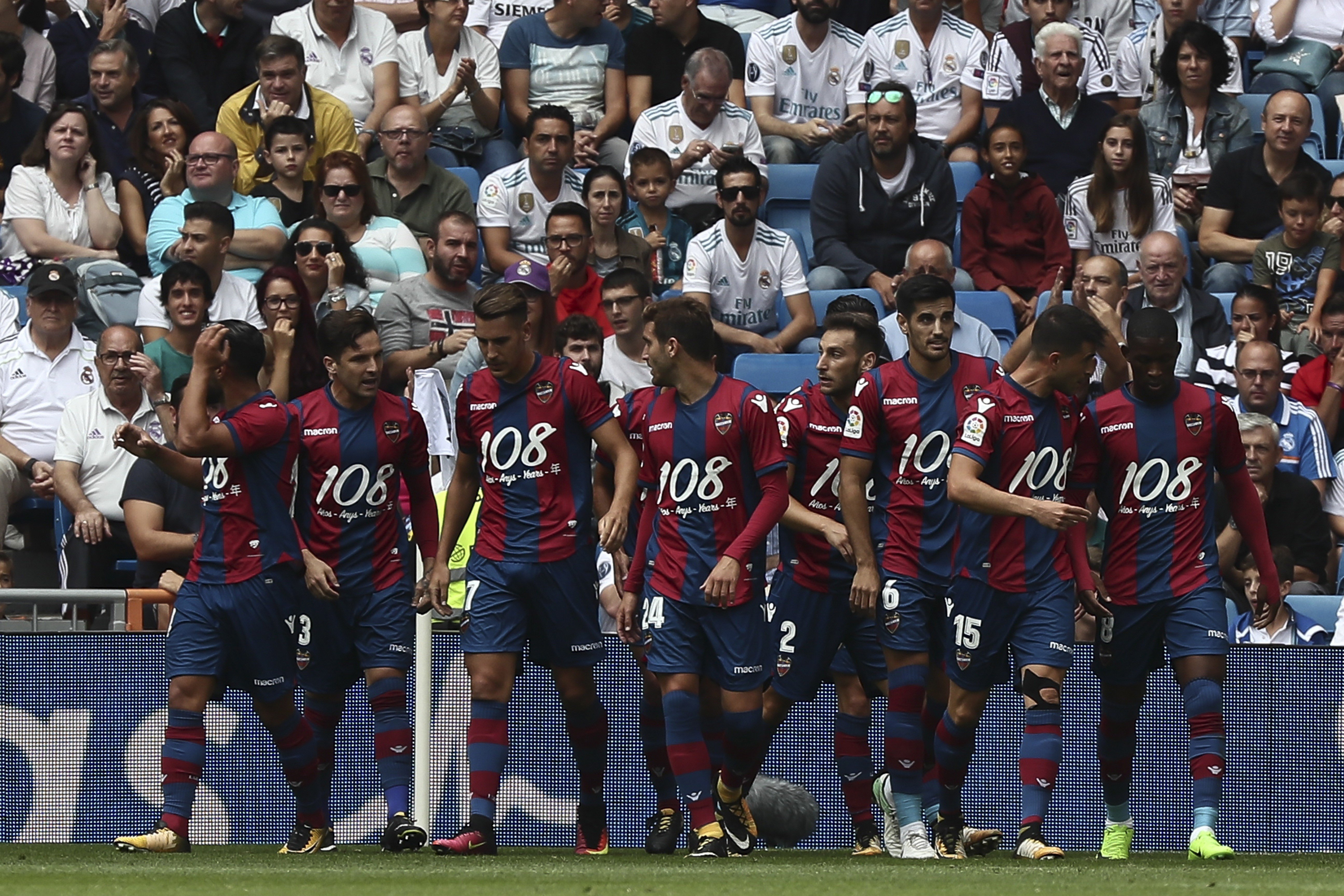 El Levante Anula Al Madrid En El Bernab U